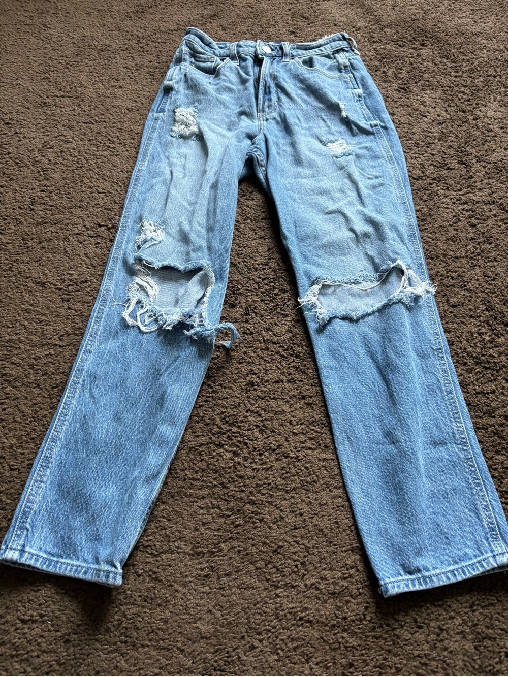 Hollister Distressed Ripped Jeans Ultra high rise mom jeans size 2L